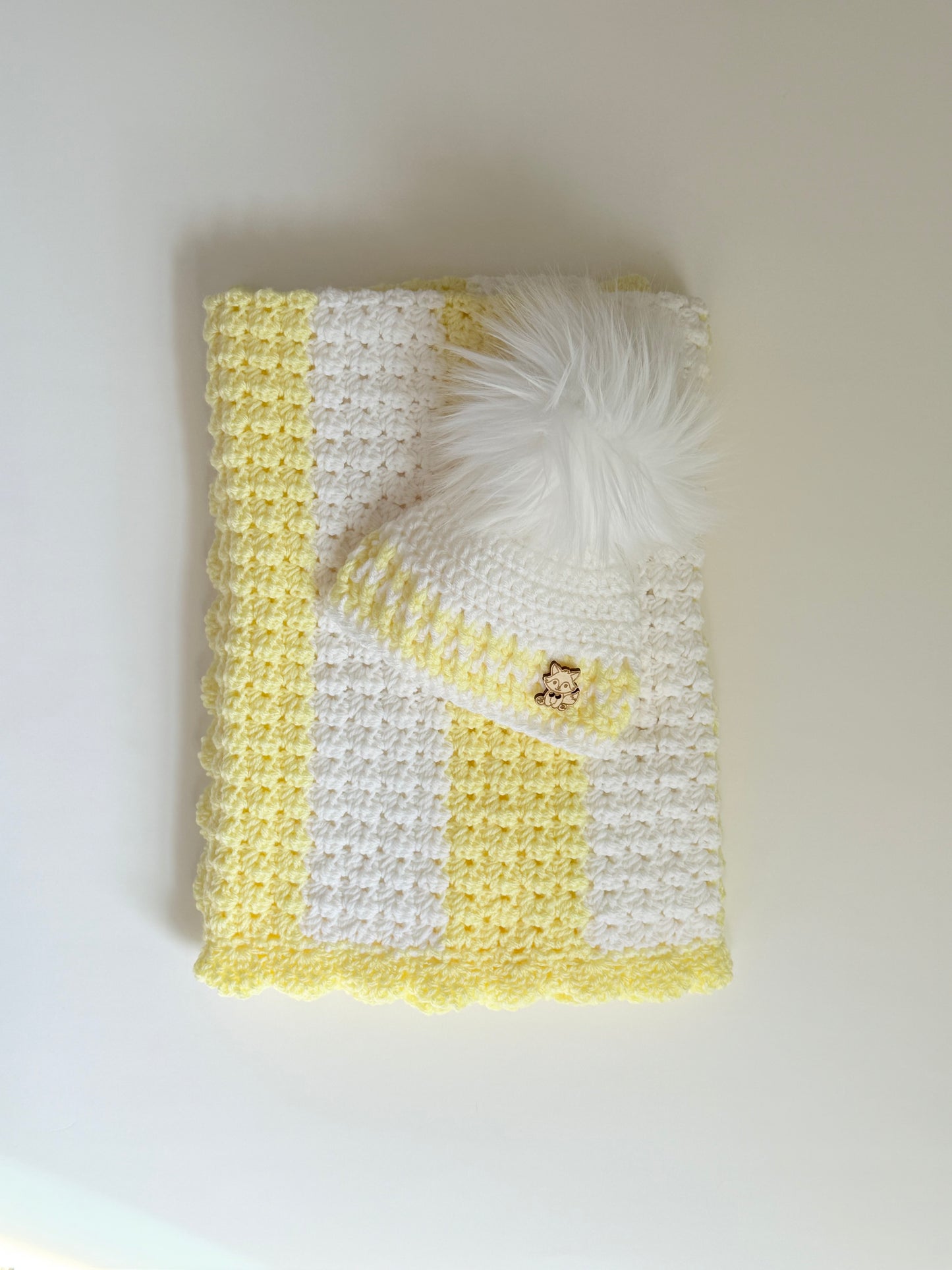 Cozy Cuddles Gift Set - Yellow