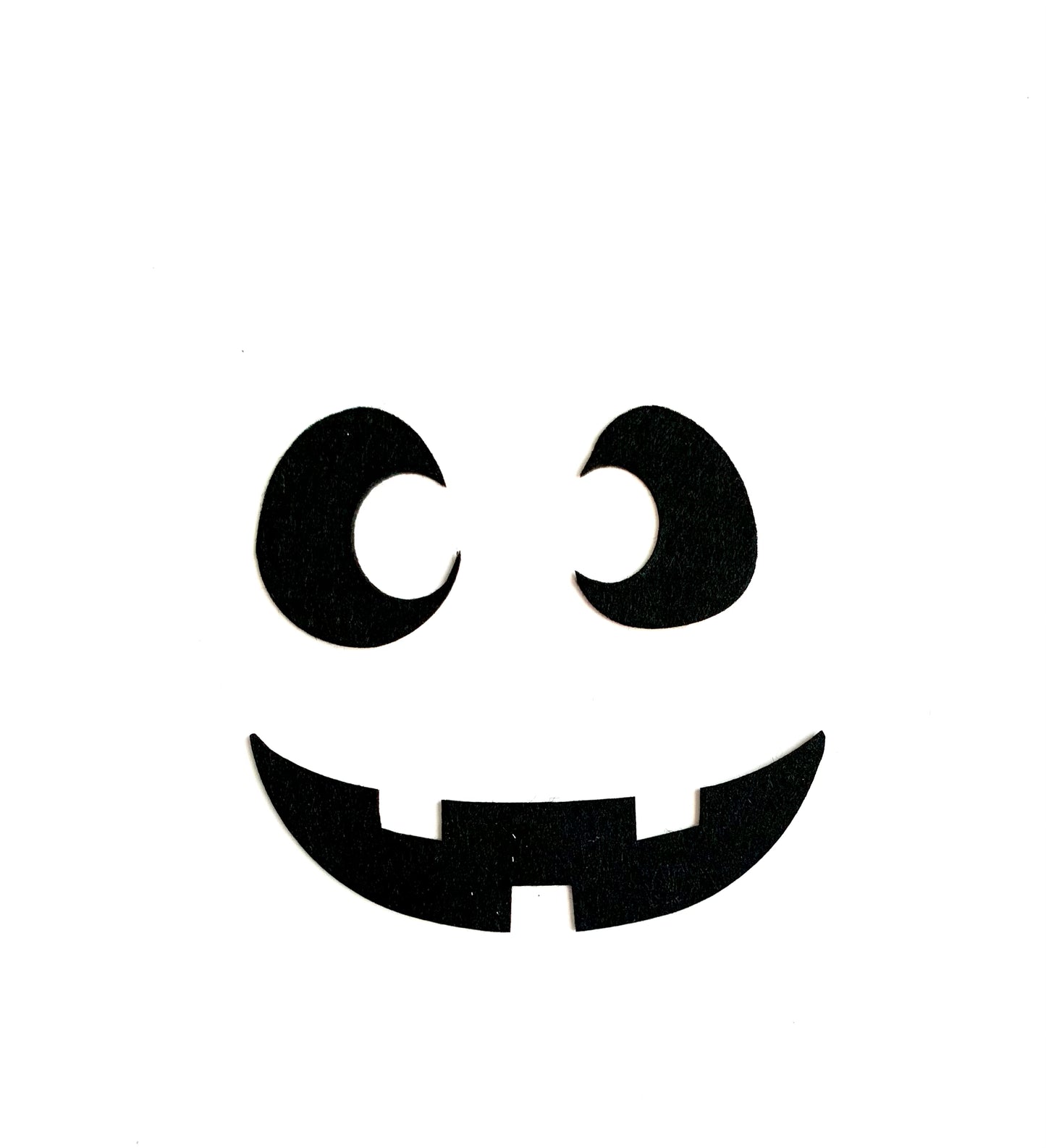 Felt pumpkin face