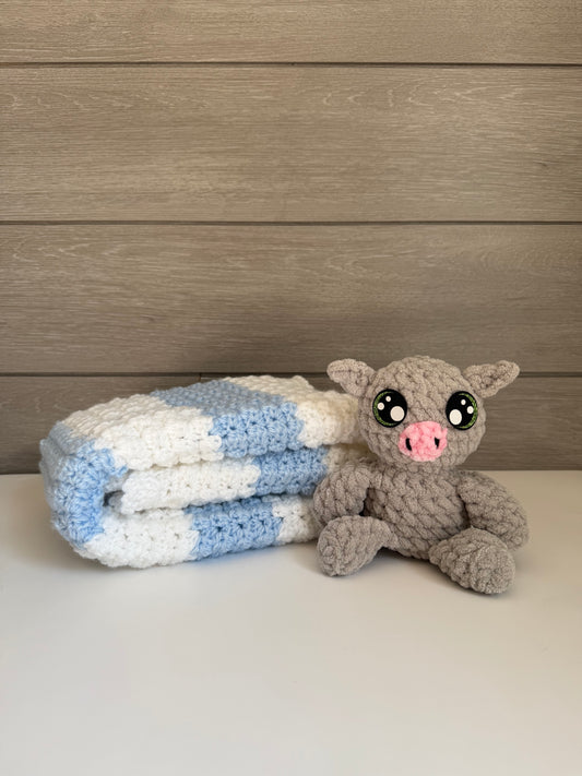 Sweet Dreams Gift Set - Blue Blanket with Gray Pig