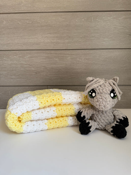 Sweet Dreams Gift Set - Yellow Blanket with Gray Horse